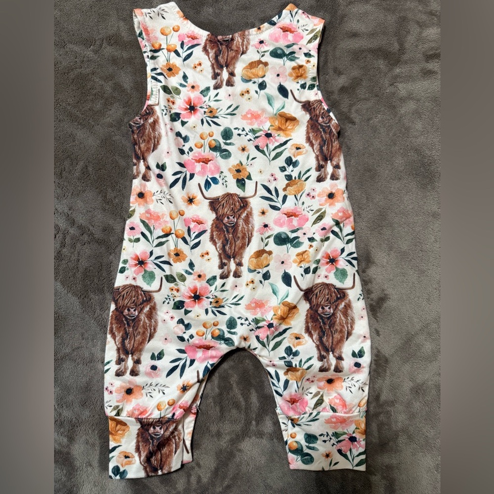 Floral Animal Print Baby Romper - Picture 2 of 5
